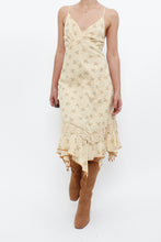 Load image into Gallery viewer, Vintage x Made in Thailand x Light Yellow Floral Midi Dress (S, M)