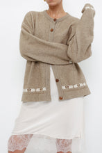 Load image into Gallery viewer, Vintage x Made in New Zealand x Beige Sheep Patterned Soft Cardigan (XS-L)