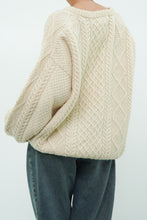 Load image into Gallery viewer, Vintage x Made in Scotland x Pure Wool Cream Cable Knit Sweater (S-L)