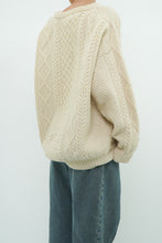 Load image into Gallery viewer, Vintage x Made in Scotland x Pure Wool Cream Cable Knit Sweater (S-L)