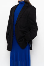 Load image into Gallery viewer, Vintage x Made in Slovenia x HUGO BOSS Pure Cashmere Blazer (M, L)