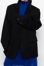 Load image into Gallery viewer, Vintage x Made in Slovenia x HUGO BOSS Pure Cashmere Blazer (M, L)