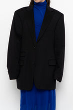 Load image into Gallery viewer, Vintage x Made in Slovenia x HUGO BOSS Pure Cashmere Blazer (M, L)