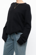 Load image into Gallery viewer, Vintage x Made in England x SAKS FIFTH AVE Black Pure Cashmere Sweater (XS-L)