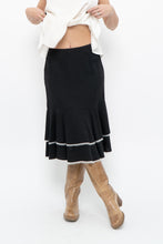 Load image into Gallery viewer, Vintage x Made in Canada x Black Wool-Blend Polka Dot Midi Skirt (XS)