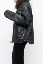 Load image into Gallery viewer, Vintage x Made in Pakistan x Black Faded Detailed Biker Jacket (S-L)
