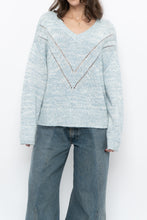 Load image into Gallery viewer, RAILS x Heathered Blue, White Wool-Blend Knit Sweater (XS-M)