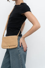 Load image into Gallery viewer, Vintage x ELIZABETH &amp; JAMES Beige Butter Leather Crossbody Purse