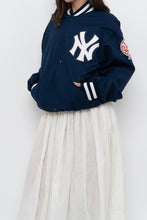 Load image into Gallery viewer, Modern x NY YANKEES Navy Bomber (S-L)