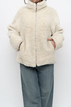 Load image into Gallery viewer, Vintage x Cream Fleece (XS-L)