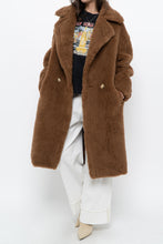 Load image into Gallery viewer, Modern x Teddybear Faux Fur Camel Trench (XS-M)
