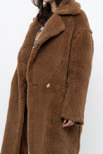 Load image into Gallery viewer, Modern x Teddybear Faux Fur Camel Trench (XS-M)