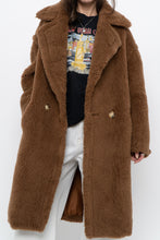 Load image into Gallery viewer, Modern x Teddybear Faux Fur Camel Trench (XS-M)