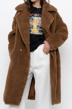 Load image into Gallery viewer, Modern x Teddybear Faux Fur Camel Trench (XS-M)