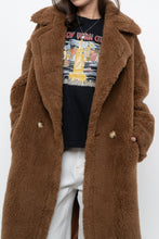 Load image into Gallery viewer, Modern x Teddybear Faux Fur Camel Trench (XS-M)