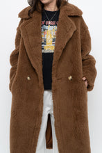 Load image into Gallery viewer, Modern x Teddybear Faux Fur Camel Trench (XS-M)