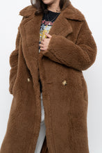 Load image into Gallery viewer, Modern x Teddybear Faux Fur Camel Trench (XS-M)