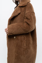Load image into Gallery viewer, Modern x Teddybear Faux Fur Camel Trench (XS-M)