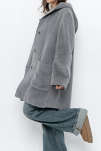 Load image into Gallery viewer, Vintage x Made in Canada x HOLT RENFREW Soft Wool Hooded Jacket (XS-M)