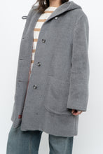 Load image into Gallery viewer, Vintage x Made in Canada x HOLT RENFREW Soft Wool Hooded Jacket (XS-M)