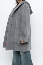 Load image into Gallery viewer, Vintage x Made in Canada x HOLT RENFREW Soft Wool Hooded Jacket (XS-M)