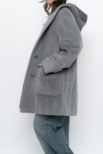 Load image into Gallery viewer, Vintage x Made in Canada x HOLT RENFREW Soft Wool Hooded Jacket (XS-M)