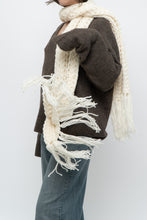 Load image into Gallery viewer, Vintage x Handknit Cream Crochet Scarf