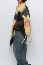 Load image into Gallery viewer, Modern x Yellow, Peach Chunky Soft Knit Scarf