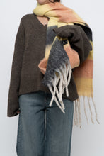 Load image into Gallery viewer, Modern x Yellow, Peach Chunky Soft Knit Scarf