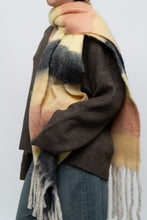 Load image into Gallery viewer, Modern x Yellow, Peach Chunky Soft Knit Scarf