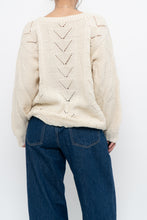 Load image into Gallery viewer, Vintage x Cream Handknit Trangle Patterned Sweater (XS-M)