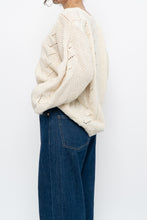 Load image into Gallery viewer, Vintage x Cream Handknit Trangle Patterned Sweater (XS-M)