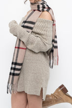 Load image into Gallery viewer, Vintage x Beige Plaid Wool-blend Scarf