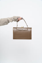 Load image into Gallery viewer, Vintage x Made in Canada x Light Brown Structured Leather Purse