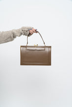 Load image into Gallery viewer, Vintage x Made in Canada x Light Brown Structured Leather Purse