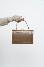 Load image into Gallery viewer, Vintage x Made in Canada x Light Brown Structured Leather Purse