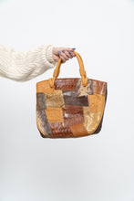 Load image into Gallery viewer, Vintage x Genuine Croc, Snakeskin Leather Patchwork Purse