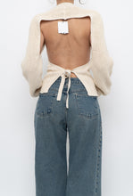 Load image into Gallery viewer, ZARA x Deadstock Cream Chunky Knit Open Back Sweater (M)
