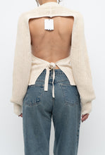 Load image into Gallery viewer, ZARA x Deadstock Cream Chunky Knit Open Back Sweater (M)