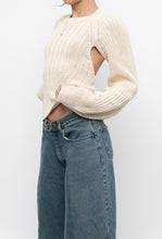 Load image into Gallery viewer, ZARA x Deadstock Cream Chunky Knit Open Back Sweater (M)