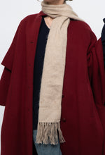 Load image into Gallery viewer, Vintage x Beige Alpaca Scarf