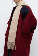 Load image into Gallery viewer, Vintage x Beige Alpaca Scarf