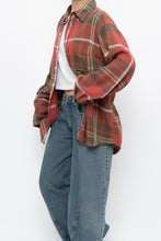Load image into Gallery viewer, Vintage x Made in Portugal x GAP Light Red Plaid Flannel Shirt (XS-L)