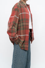 Load image into Gallery viewer, Vintage x Made in Portugal x GAP Light Red Plaid Flannel Shirt (XS-L)