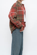 Load image into Gallery viewer, Vintage x Made in Portugal x GAP Light Red Plaid Flannel Shirt (XS-L)