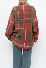 Load image into Gallery viewer, Vintage x Made in Portugal x GAP Light Red Plaid Flannel Shirt (XS-L)