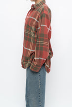 Load image into Gallery viewer, Vintage x Made in Portugal x GAP Light Red Plaid Flannel Shirt (XS-L)