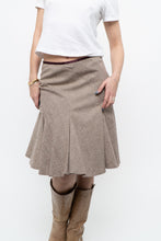 Load image into Gallery viewer, Vintage x Burgundy Pleated Wool-blend Midi Skirt (S, M)