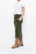Load image into Gallery viewer, Vintage x Made in Italy x Green Cableknit Midi Skirt (S)