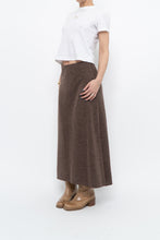 Load image into Gallery viewer, Modern x Brown Knit Maxi Skirt (XS)